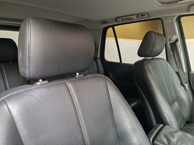 Mercedes-Benz M Class 2.7 Ml270 Cdi Silver #28