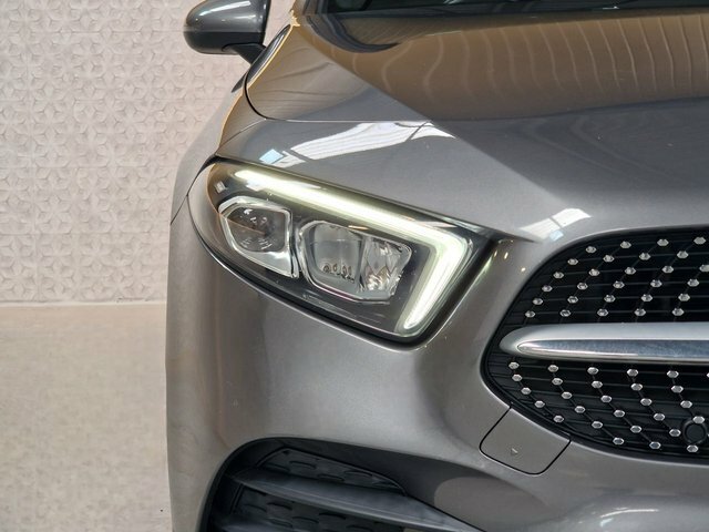 Mercedes-Benz A Class 1.3 A200 Amg Line YK20JVL Grey #4