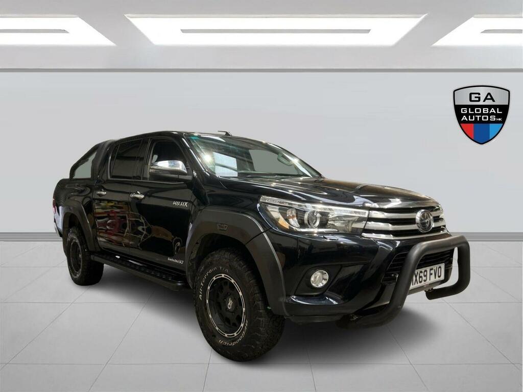 Toyota HILUX Pickup 2.4 D-4d Invincible 50 4Wd Euro 6 Ss Black