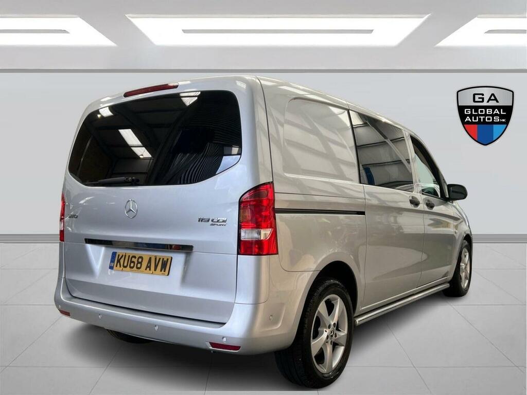 Mercedes-Benz Vito Combi Van 2.1 119 Cdi Bluetec Sport Crew Van G-tro KU68AVW Silver #5