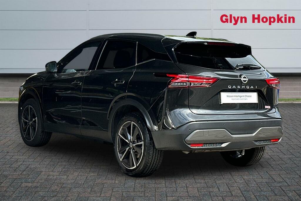 Nissan Qashqai 1.3 Dig-t Mh Tekna LT73CYL Black #5