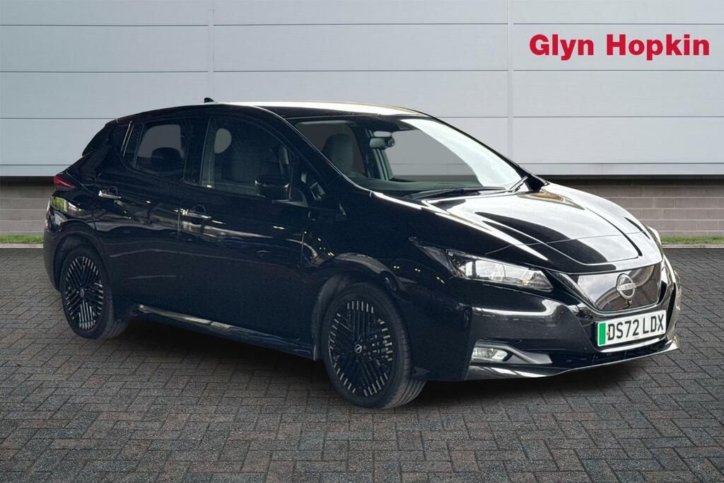 Nissan Leaf 110Kw N-connecta 39Kwh Black