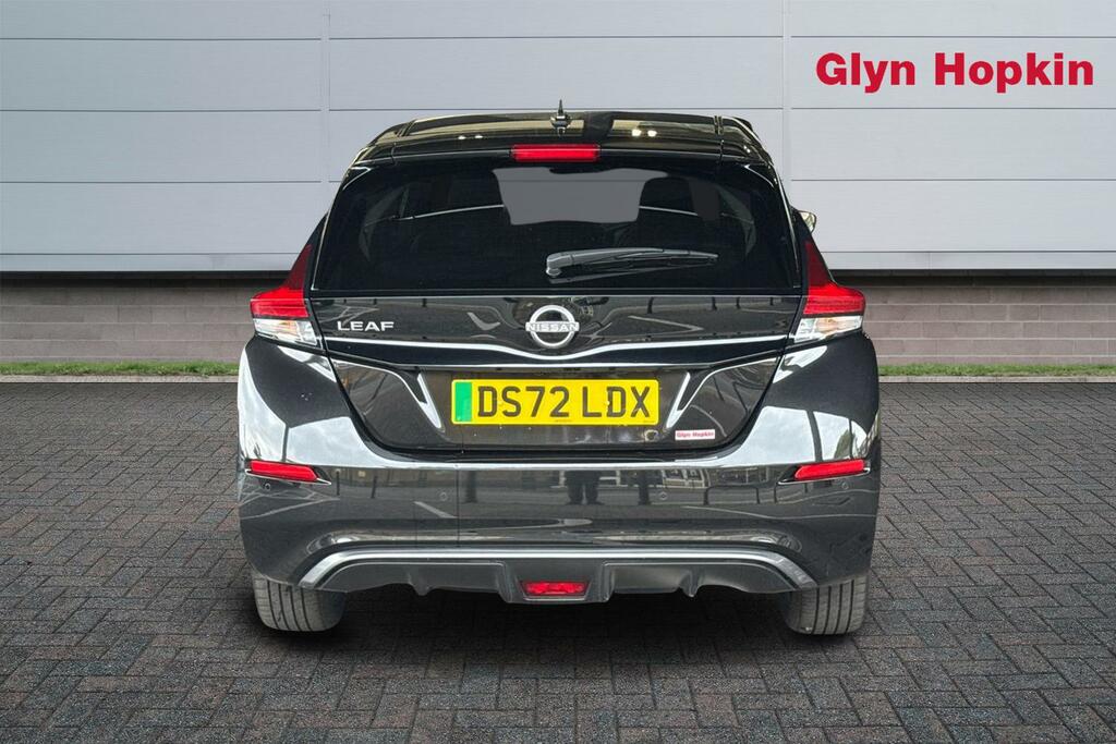 Nissan Leaf 110Kw N-connecta 39Kwh DS72LDX Black #4