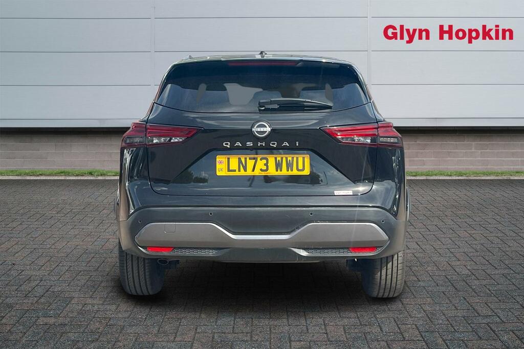 Nissan Qashqai 1.3 Dig-t Mh Tekna LN73WWU Black #4