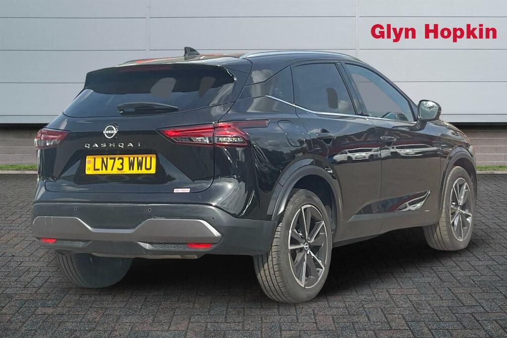 Nissan Qashqai 1.3 Dig-t Mh Tekna LN73WWU Black #3