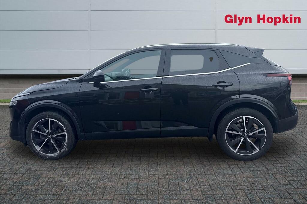 Nissan Qashqai 1.3 Dig-t Mh Tekna LN73WVV Black #6