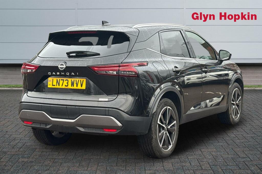 Nissan Qashqai 1.3 Dig-t Mh Tekna LN73WVV Black #3