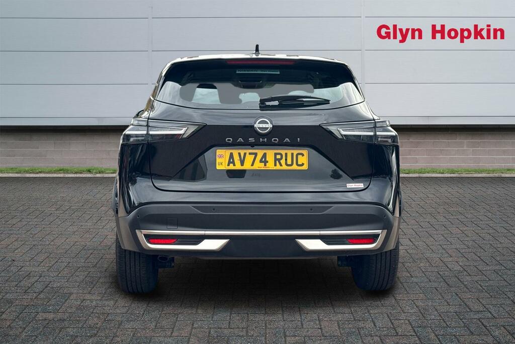 Nissan Qashqai 1.3 Dig-t Mh Acenta Premium AV74RUC Black #4