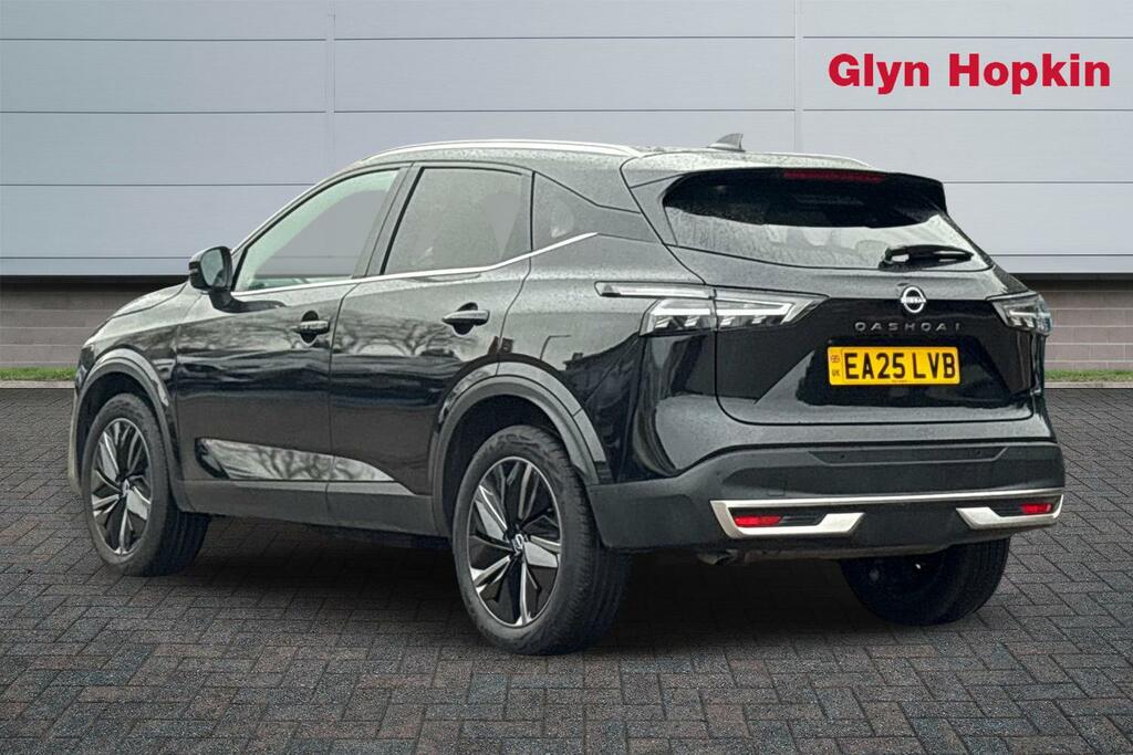Nissan Qashqai 1.3 Dig-t Mh Tekna EA25LVB Black #5