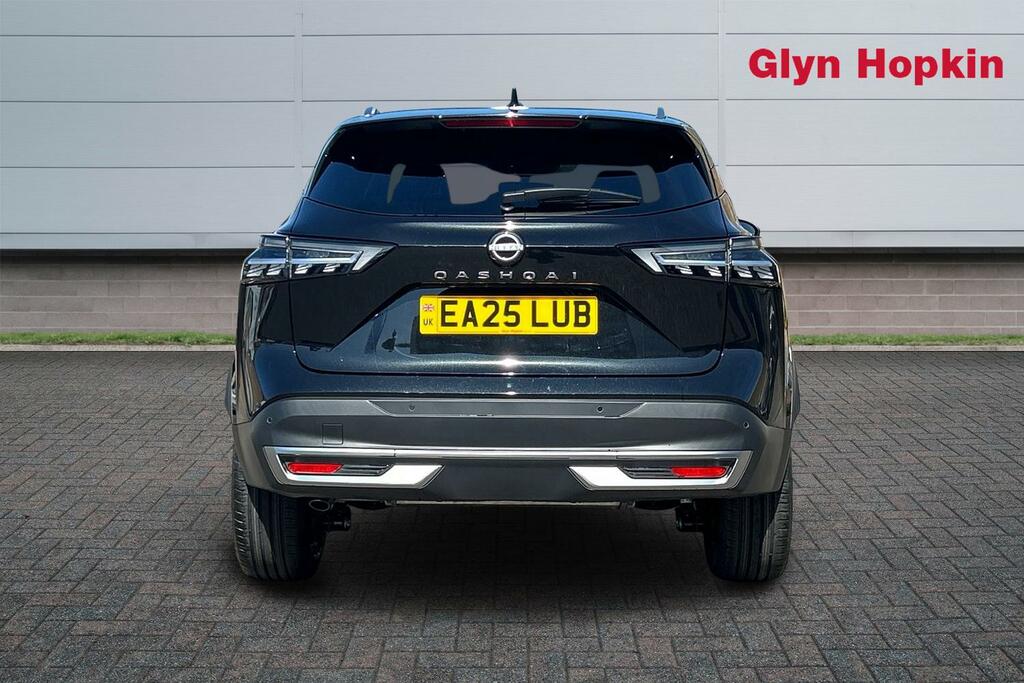 Nissan Qashqai 1.3 Dig-t Mh Tekna EA25LUB Black #4