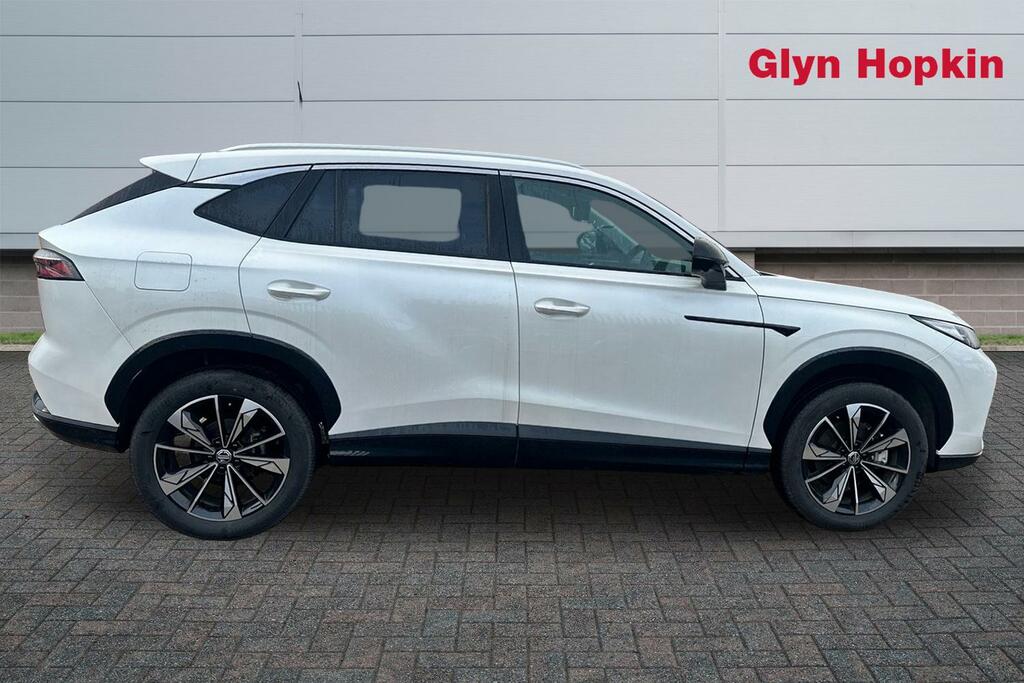MG HS 1.5 T-gdi Se Dct LA74GOU White #2