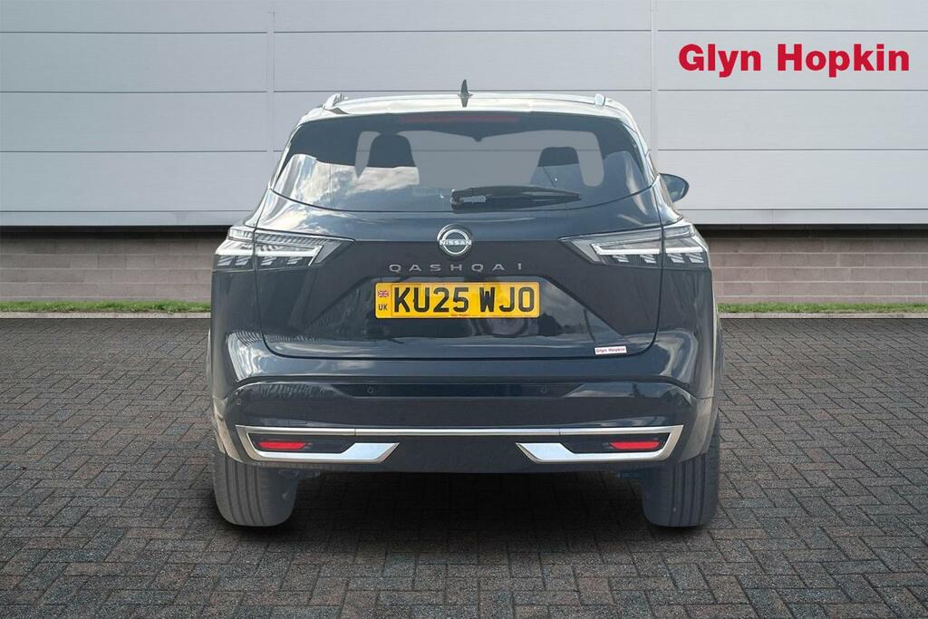 Nissan Qashqai 1.3 Dig-t Mh Tekna KU25WJO Black #4