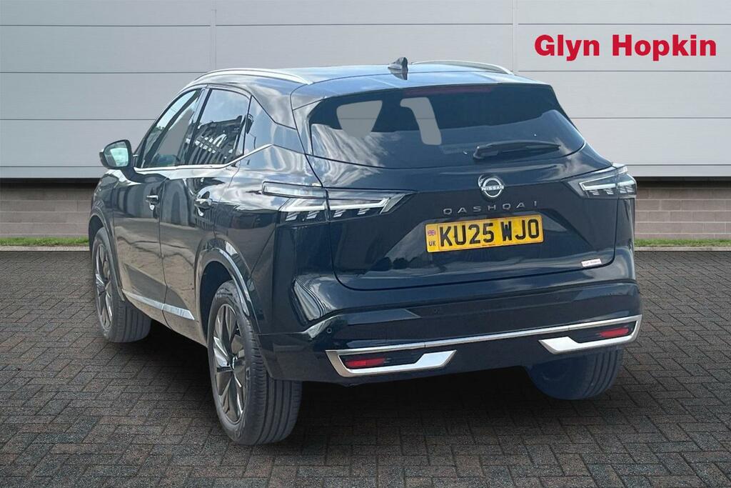 Nissan Qashqai 1.3 Dig-t Mh Tekna KU25WJO Black #5