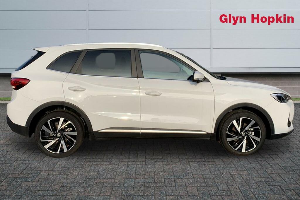MG ZS 1.5 Hybrid Trophy EK75TXH White #2