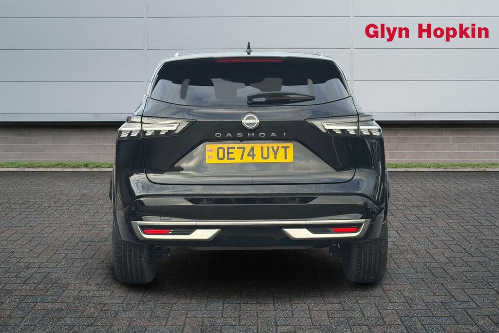 Nissan Qashqai 1.3 Dig-t Mh 158 Tekna OE74UYT Black #4