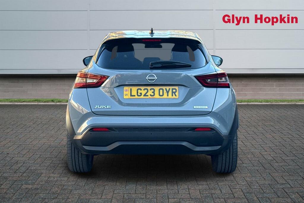 Nissan Juke 1.6 Hybrid Tekna LG23OYR Grey #4