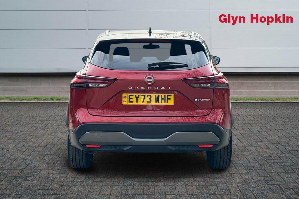 Nissan Qashqai 1.5 E-power Tekna EY73WHF Red #4