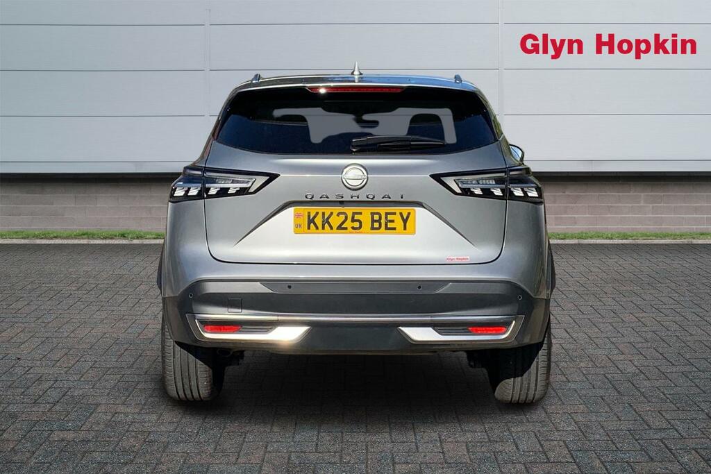 Nissan Qashqai 1.3 Dig-t Mh 158 Tekna Xtronic KK25BEY Silver #4