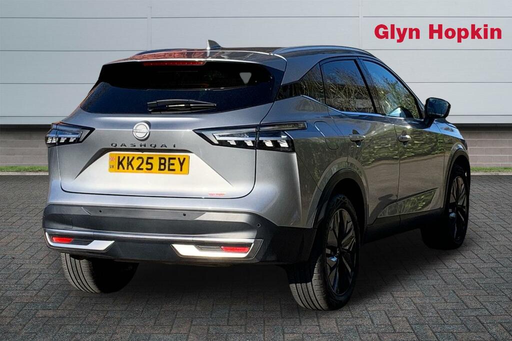 Nissan Qashqai 1.3 Dig-t Mh 158 Tekna Xtronic KK25BEY Silver #3