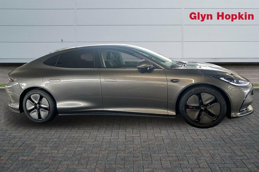MG IM5 300Kw Long Range 100Kwh LX75KNM Grey #2