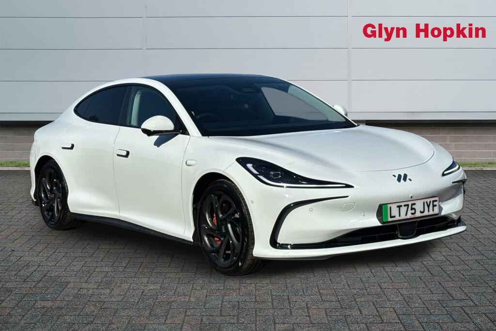 MG IM5 553Kw Performance 100Kwh LT75JYF White