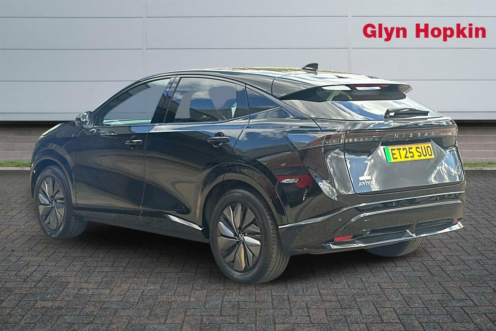 Nissan Ariya 225Kw Evolve 87Kwh 22Kwch E-4orce Black #5