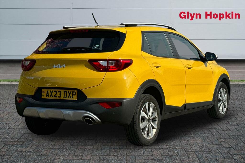 Kia Stonic 1.0T Gdi 99 2 Dct AX23DXP Yellow #3