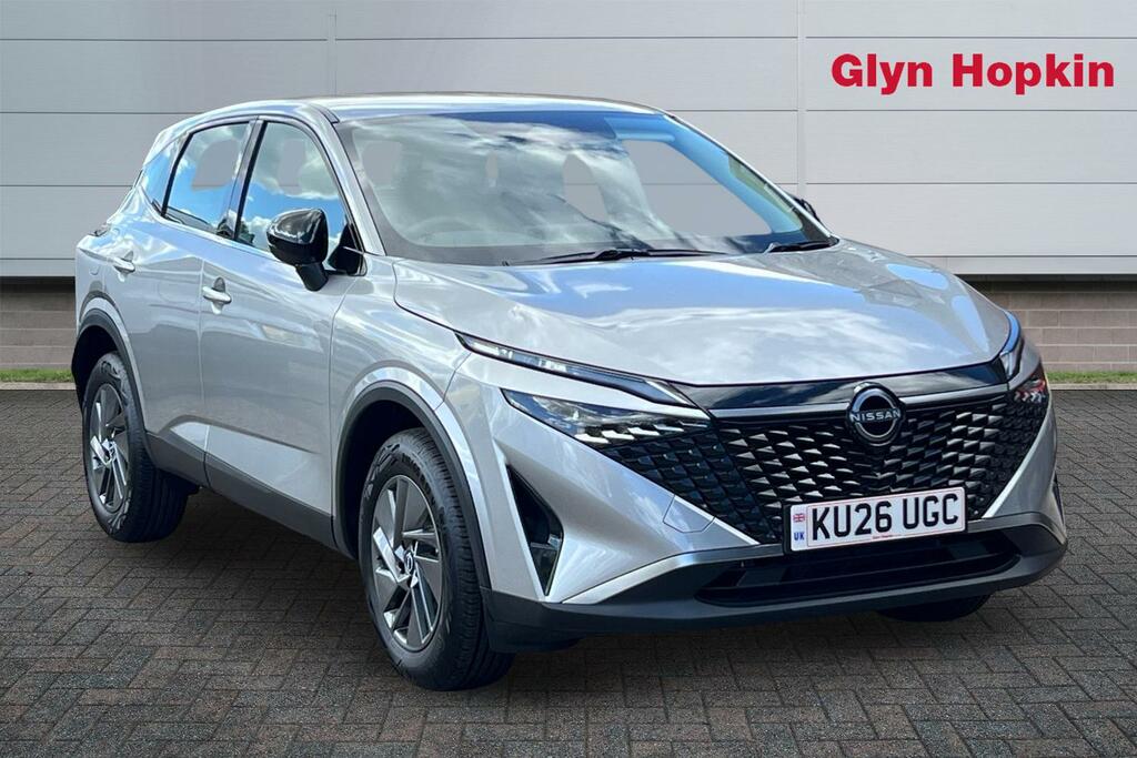 Nissan Qashqai Hatchback Silver