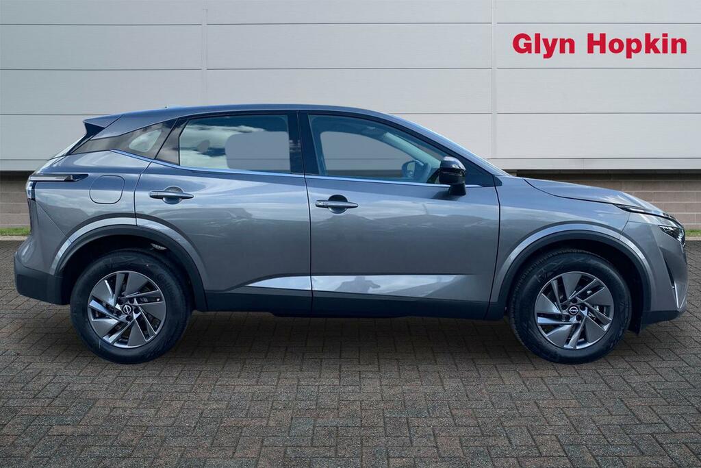 Nissan Qashqai Hatchback EO26KDJ #2