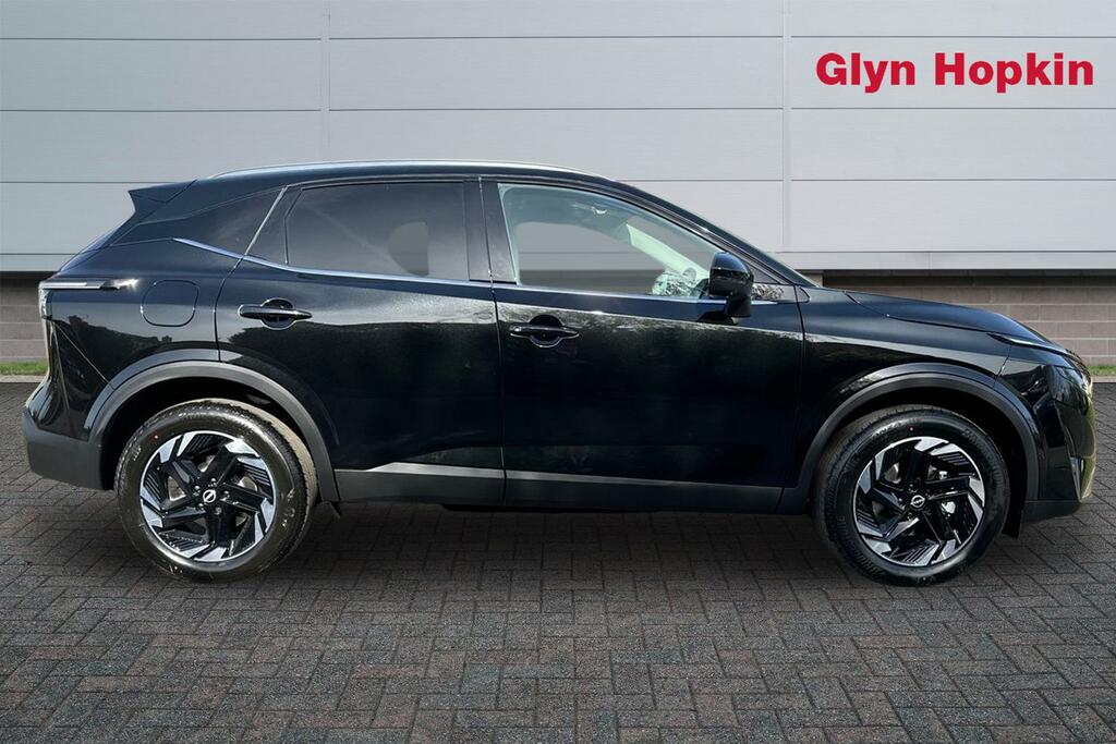 Nissan Qashqai Hatchback EA26FFK Black #2