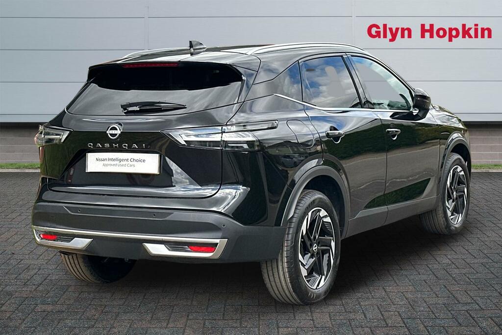 Nissan Qashqai Hatchback EA26NLN Black #3