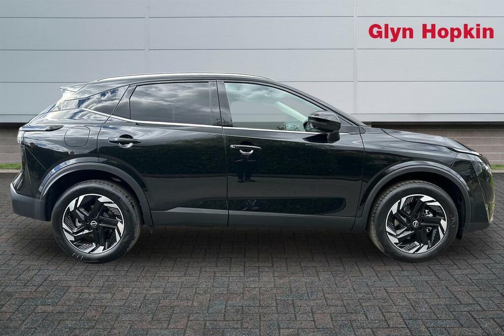 Nissan Qashqai Hatchback EA26NLN Black #2