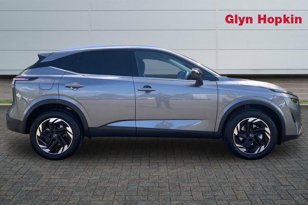 Nissan Qashqai 1.3 Dig-t Mh N-connecta KR26JVE #2