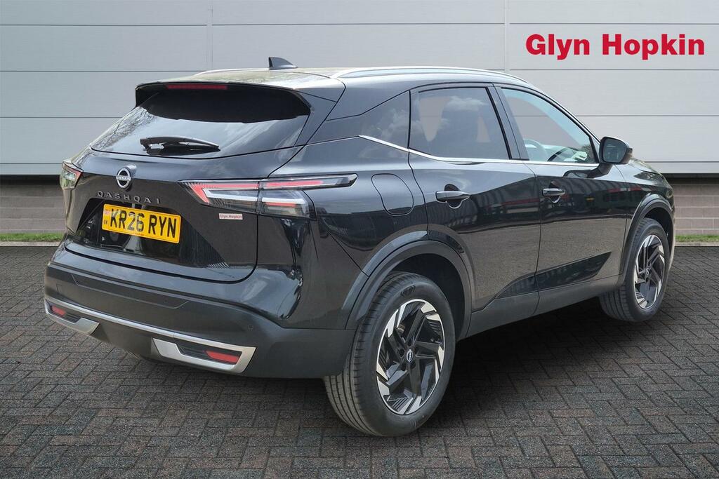 Nissan Qashqai Hatchback KR26RYN Black #3