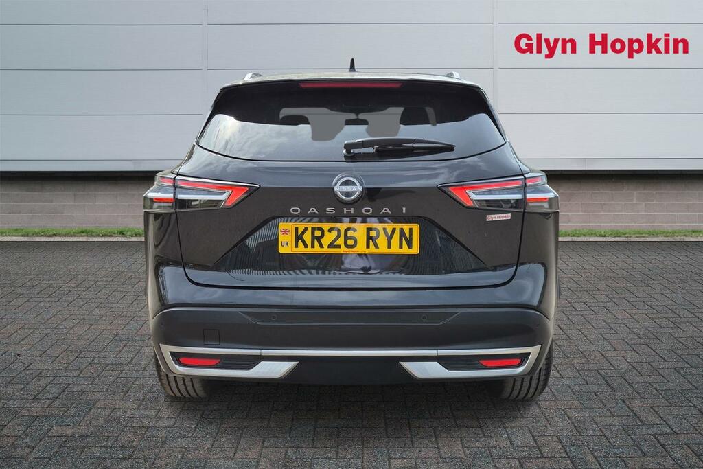 Nissan Qashqai Hatchback KR26RYN Black #4