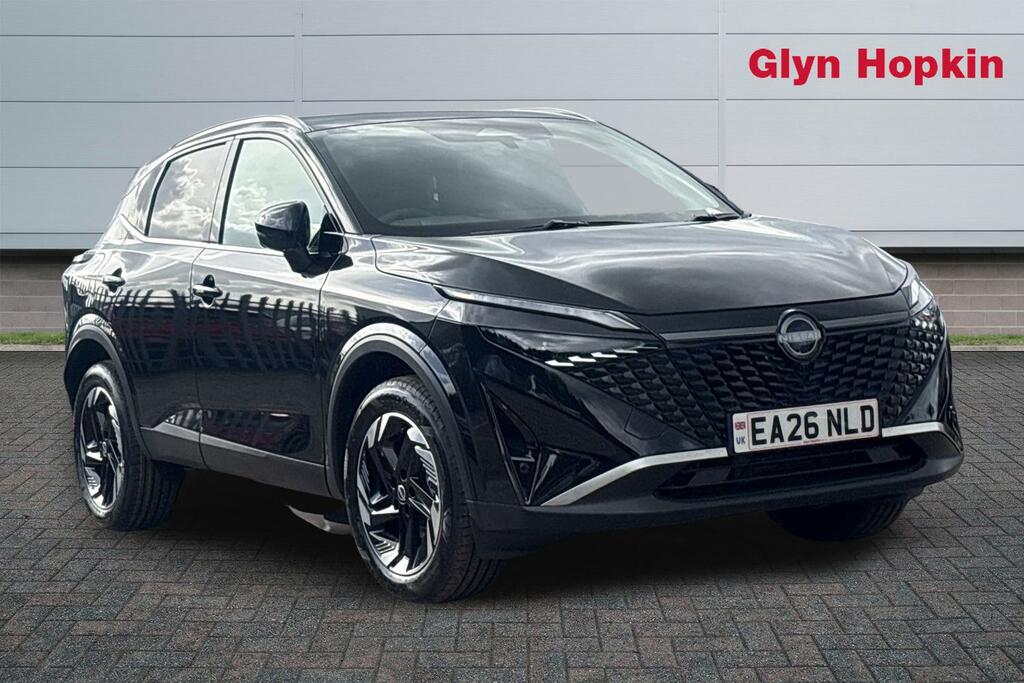 Nissan Qashqai Hatchback Black