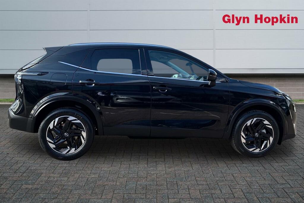 Nissan Qashqai 1.3 Dig-t Mh N-connecta LS26XJY Black #2
