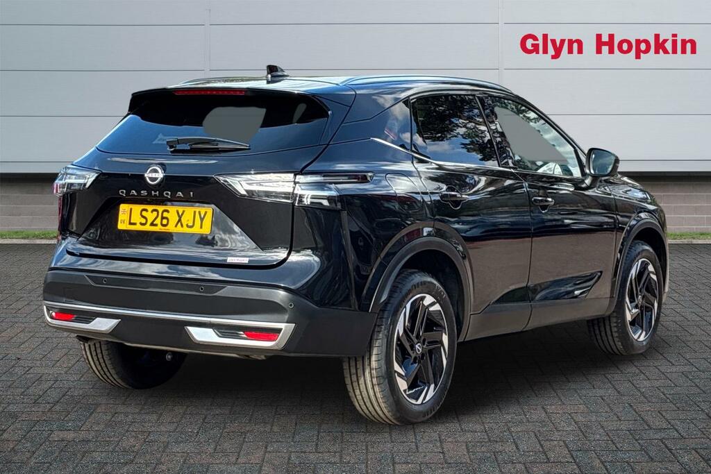 Nissan Qashqai 1.3 Dig-t Mh N-connecta LS26XJY Black #3