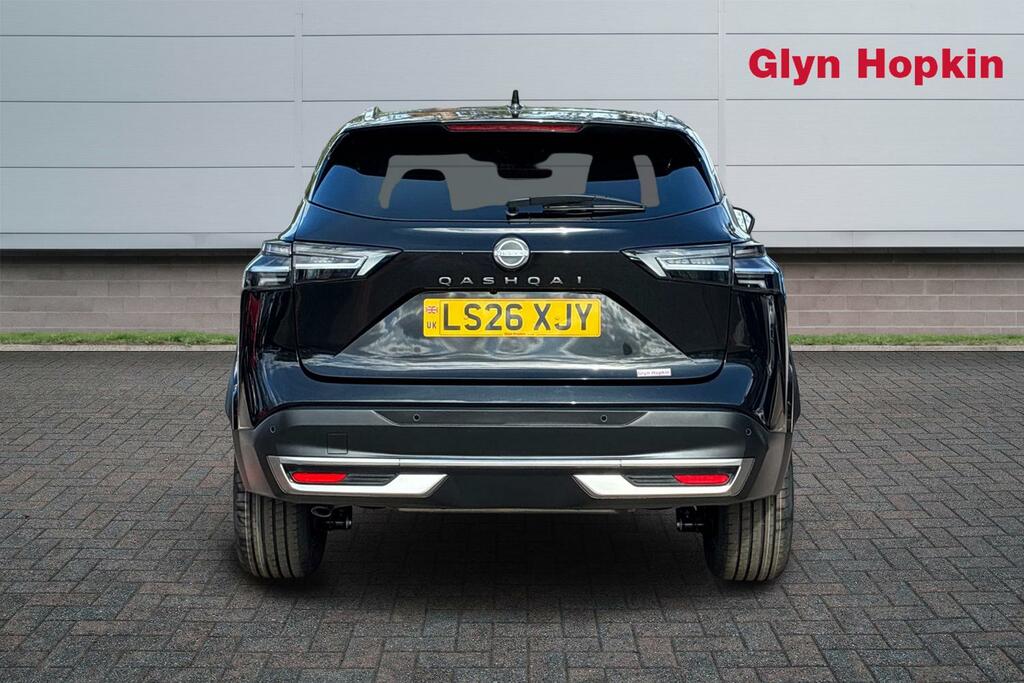 Nissan Qashqai 1.3 Dig-t Mh N-connecta LS26XJY Black #4