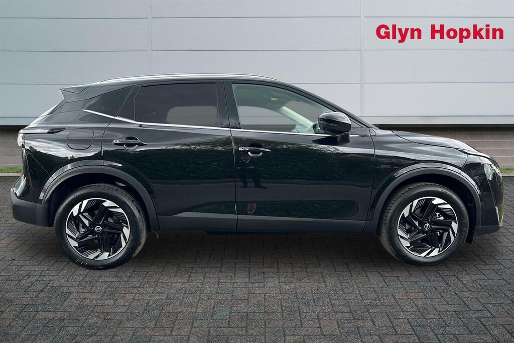 Nissan Qashqai Hatchback AV26VXB Black #2