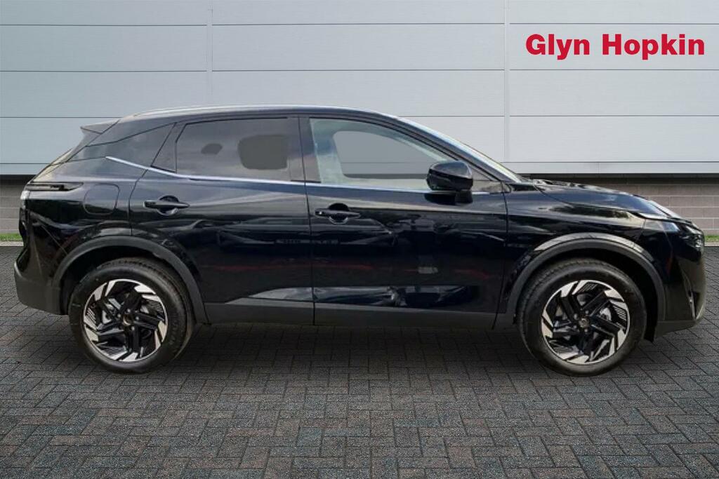 Nissan Qashqai 1.3 Dig-t Mh N-connecta EA26HYW Black #2