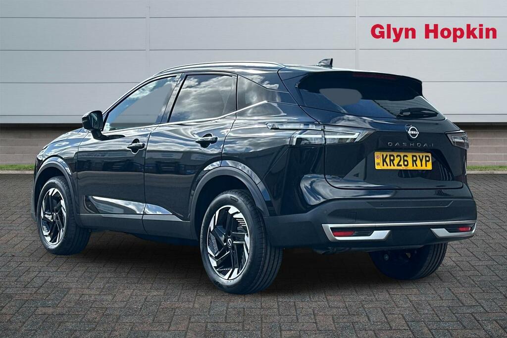 Nissan Qashqai Hatchback KR26RYP Black #5