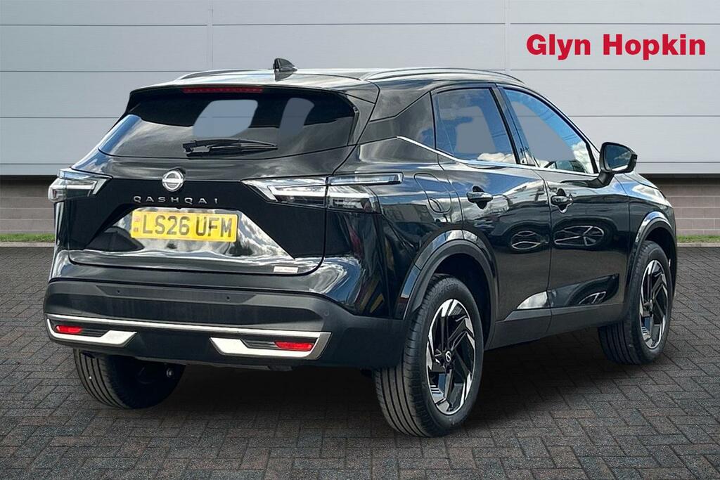 Nissan Qashqai Hatchback LS26UFM Black #3