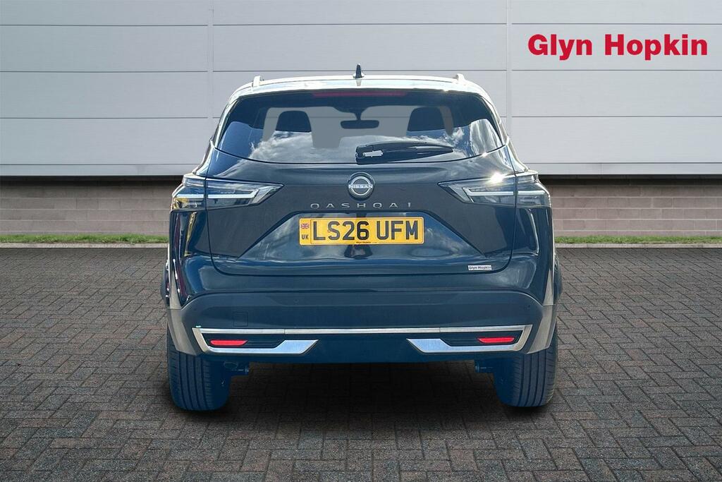 Nissan Qashqai Hatchback LS26UFM Black #4