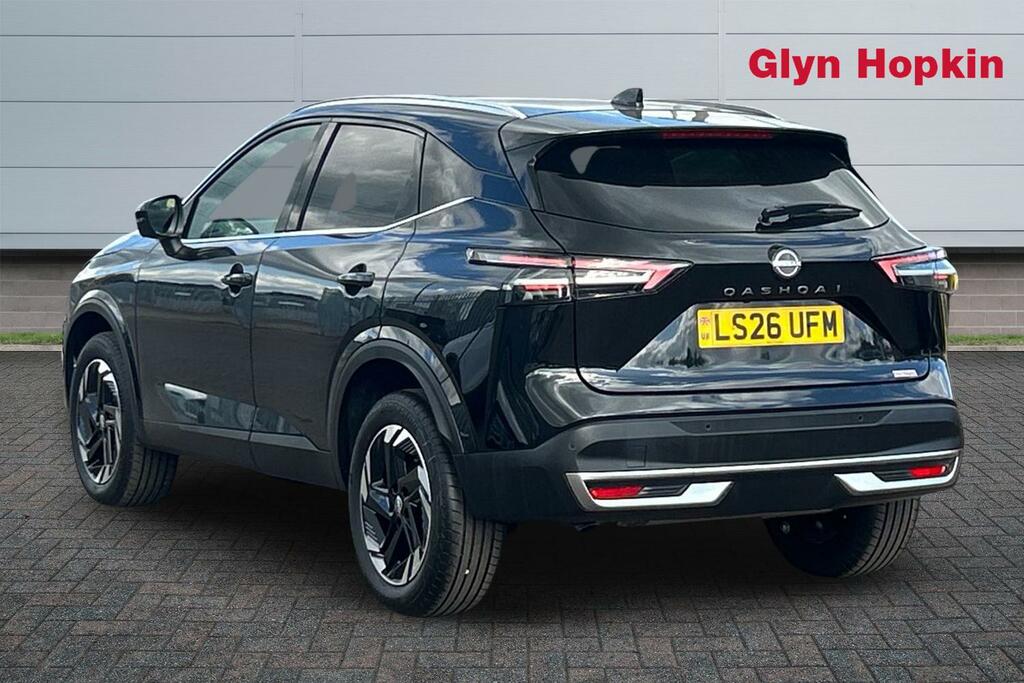 Nissan Qashqai Hatchback LS26UFM Black #5