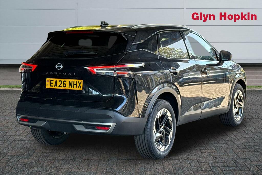 Nissan Qashqai 1.3 Dig-t Mh N-connecta Glass Roof EA26NHX Black #3