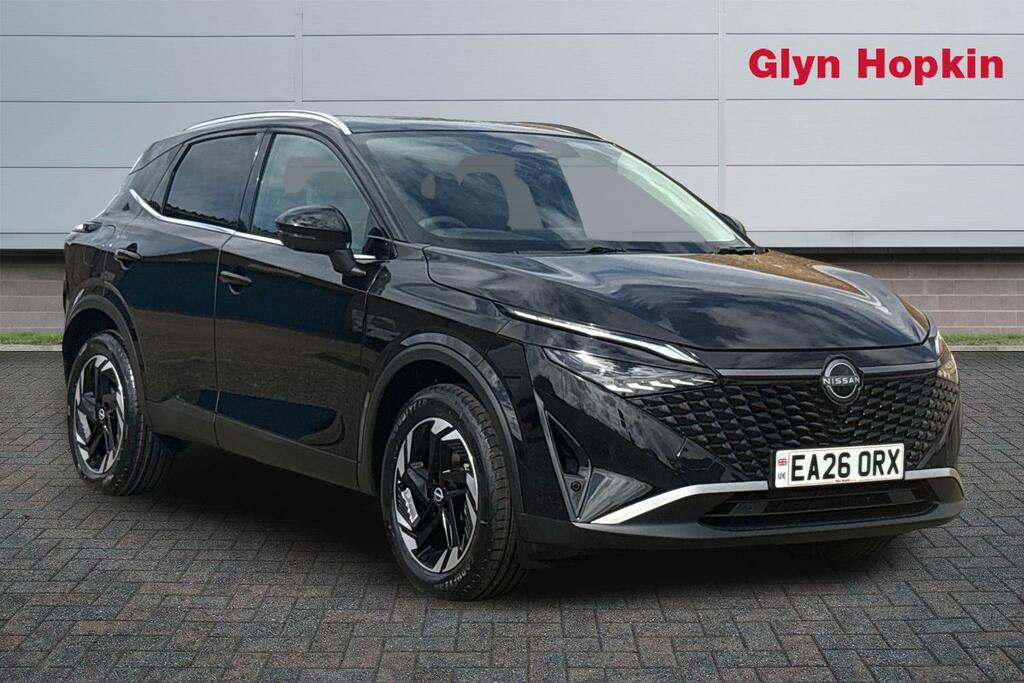Nissan Qashqai Hatchback Black