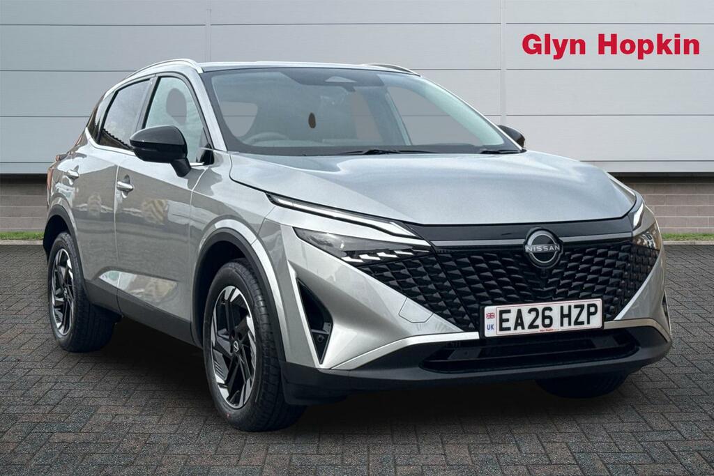 Nissan Qashqai 1.3 Dig-t Mh N-connecta Glass Roof EA26NJV Silver