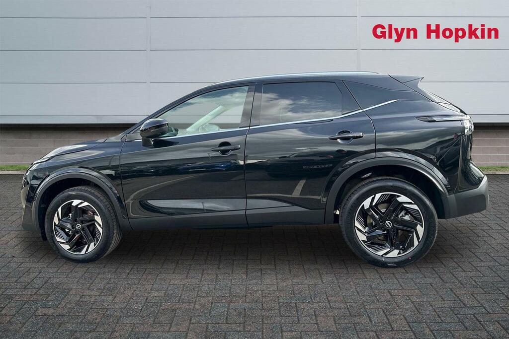 Nissan Qashqai Hatchback EA26NZM Black #6