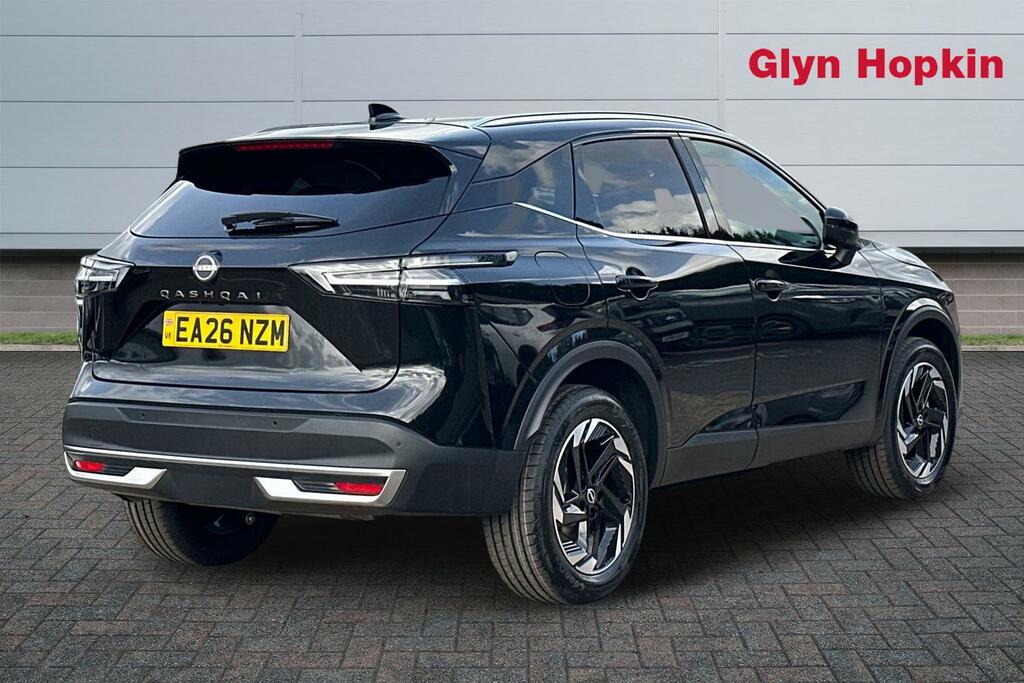 Nissan Qashqai Hatchback EA26NZM Black #3